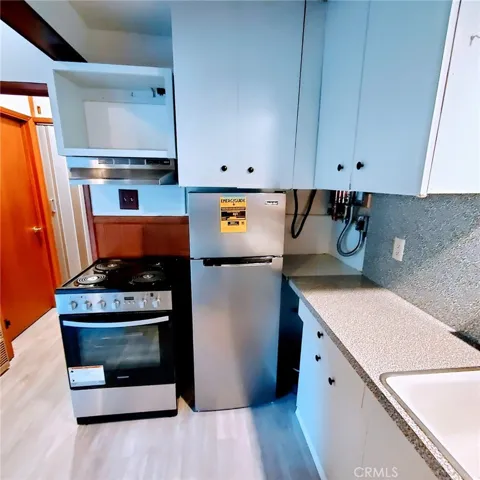 719 Ashlar Drive, Crestline, California 92325