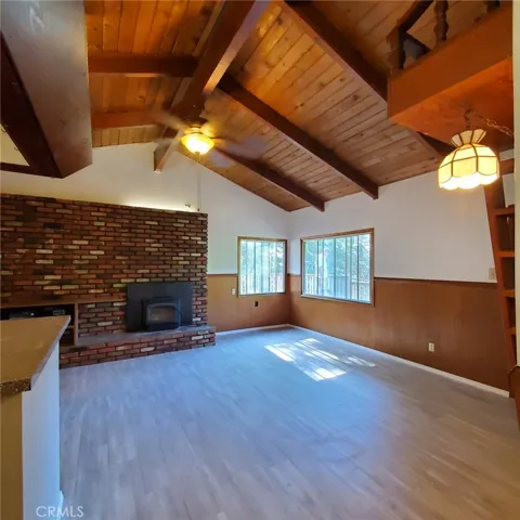 719 Ashlar Drive, Crestline, California 92325