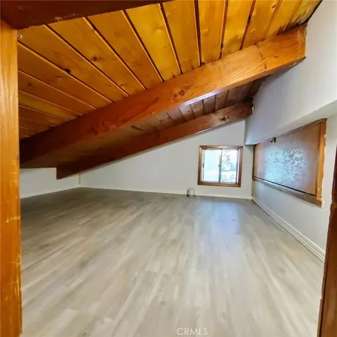719 Ashlar Drive, Crestline, California 92325