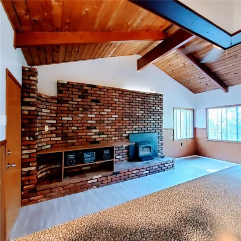 719 Ashlar Drive, Crestline, California 92325