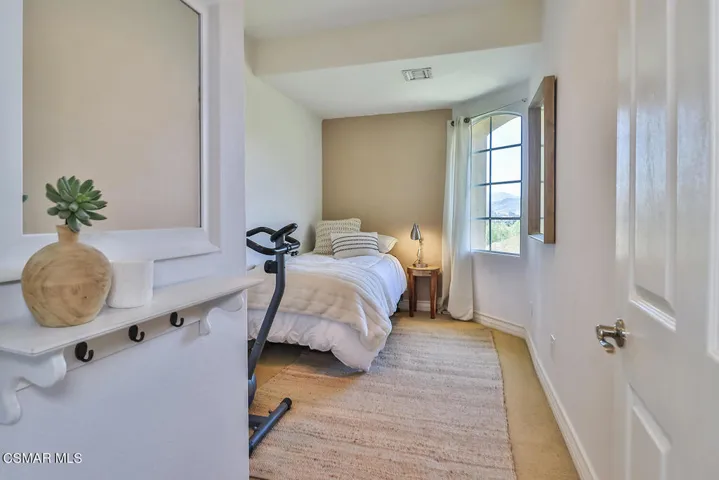 hBedroom2-1