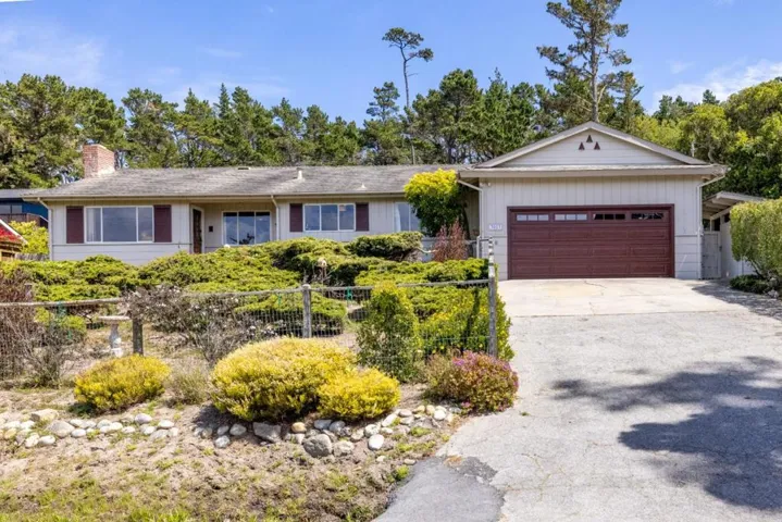 3053 Strawberry Hill Road, Pebble Beach, California 93953