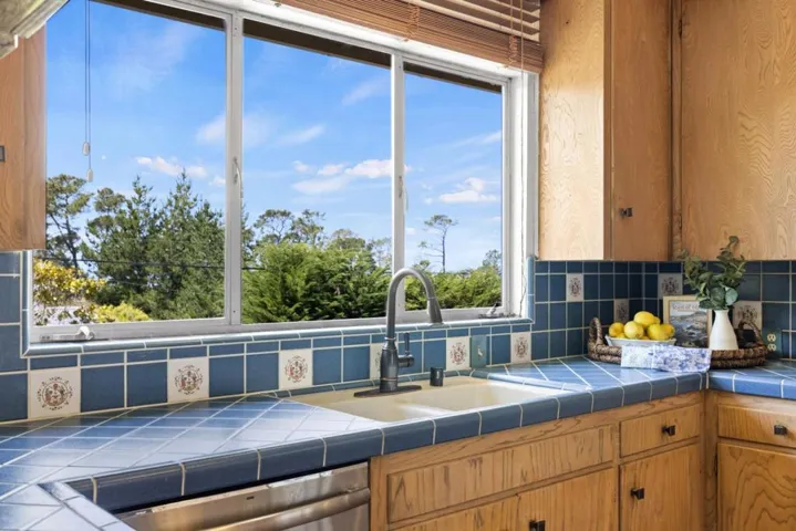 3053 Strawberry Hill Road, Pebble Beach, California 93953