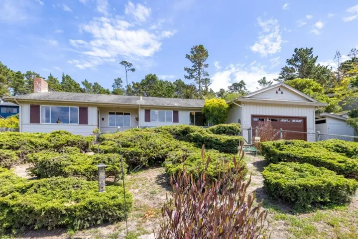 3053 Strawberry Hill Road, Pebble Beach, California 93953