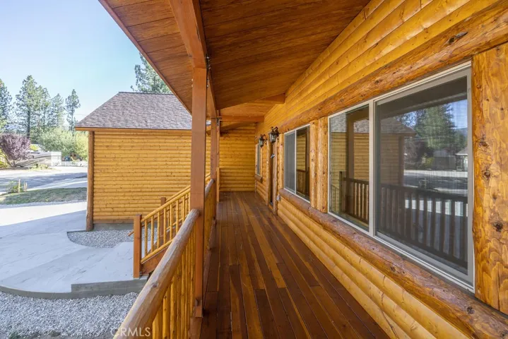 154 Mountain Lake Road, Big Bear Lake, California 92315