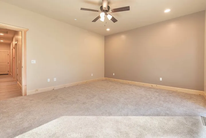 154 Mountain Lake Road, Big Bear Lake, California 92315