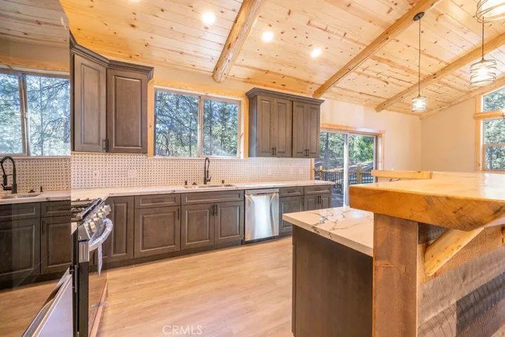 154 Mountain Lake Road, Big Bear Lake, California 92315