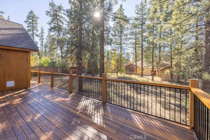 154 Mountain Lake Road, Big Bear Lake, California 92315