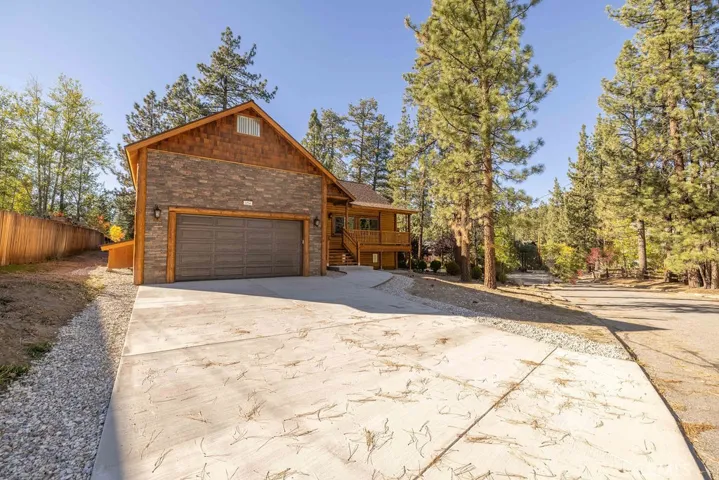 154 Mountain Lake Road, Big Bear Lake, California 92315