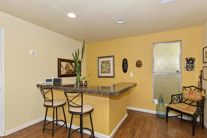 014_Wet Bar