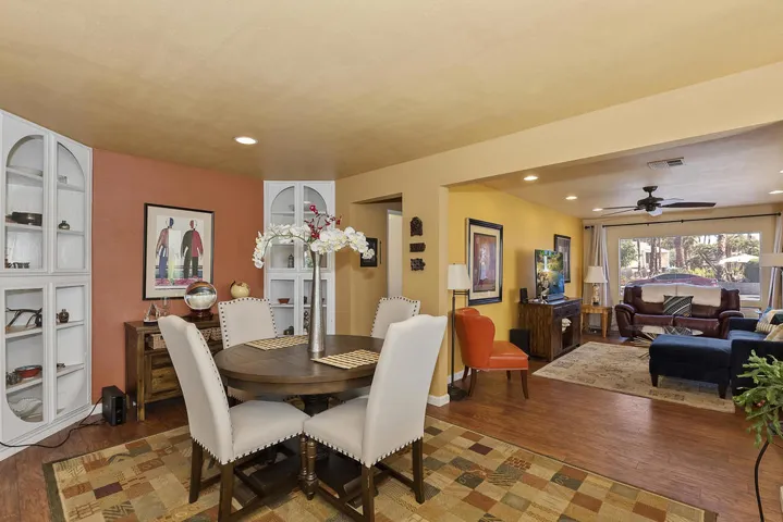 009_Dining Area
