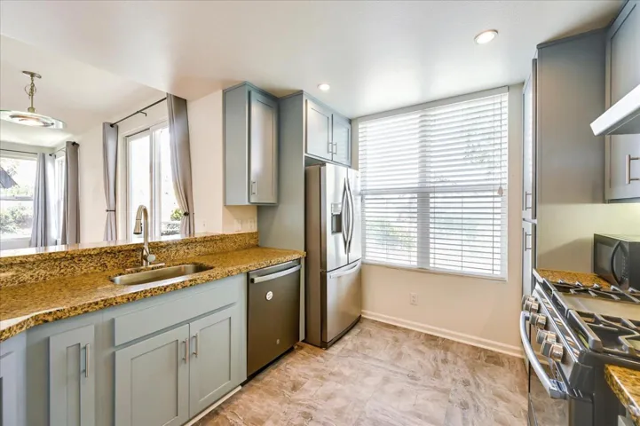 401 Crescent Court 4205, San Francisco, California 94134