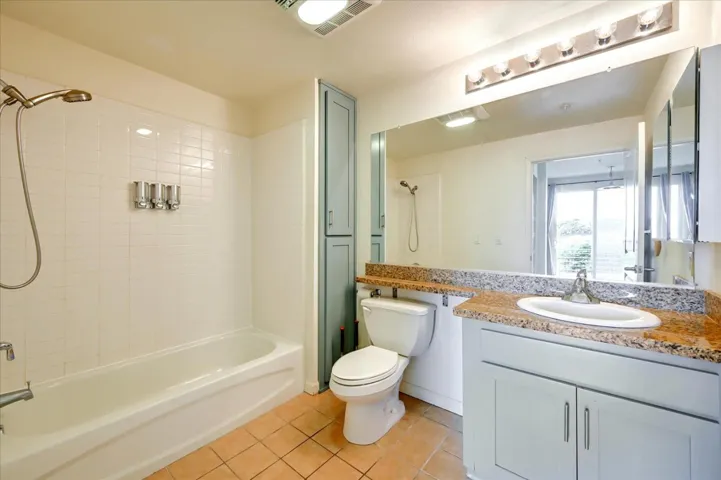 401 Crescent Court 4205, San Francisco, California 94134