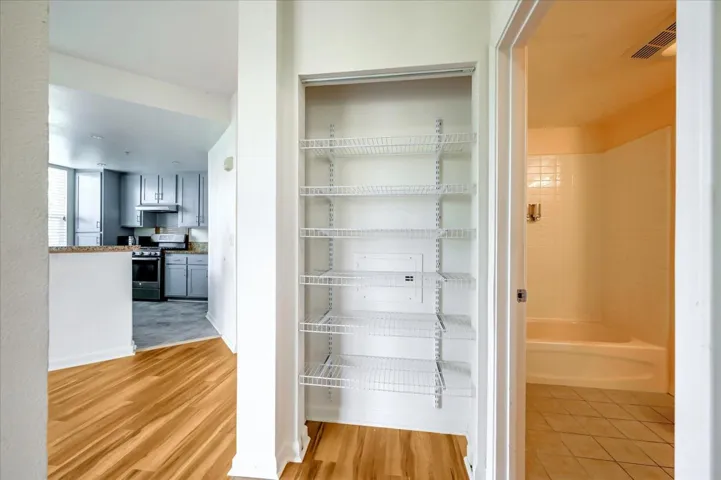 401 Crescent Court 4205, San Francisco, California 94134