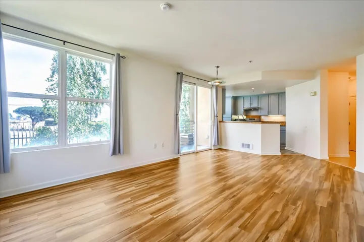 401 Crescent Court 4205, San Francisco, California 94134