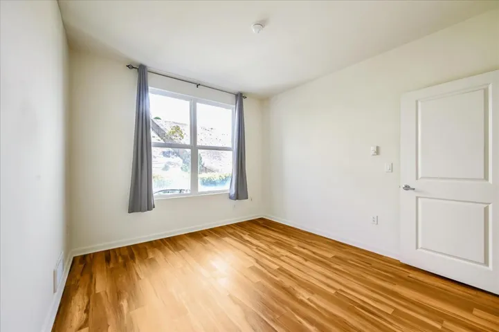 401 Crescent Court 4205, San Francisco, California 94134