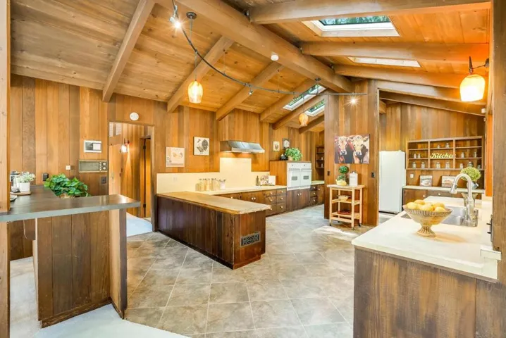 16580 Jamison Creek Road, Boulder Creek, California 95006
