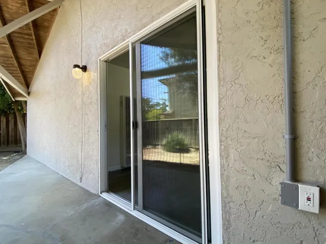 10380 Miller Avenue Unit 4, Cupertino, California 95014