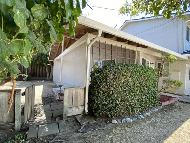 10380 Miller Avenue Unit 4, Cupertino, California 95014