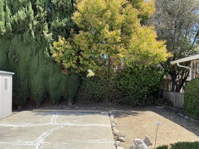 10380 Miller Avenue Unit 4, Cupertino, California 95014