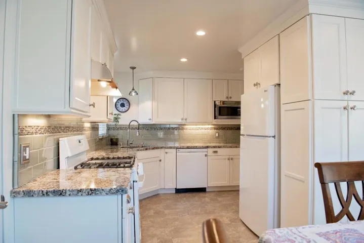 44 O’ Connor Circle, Salinas, California 93906