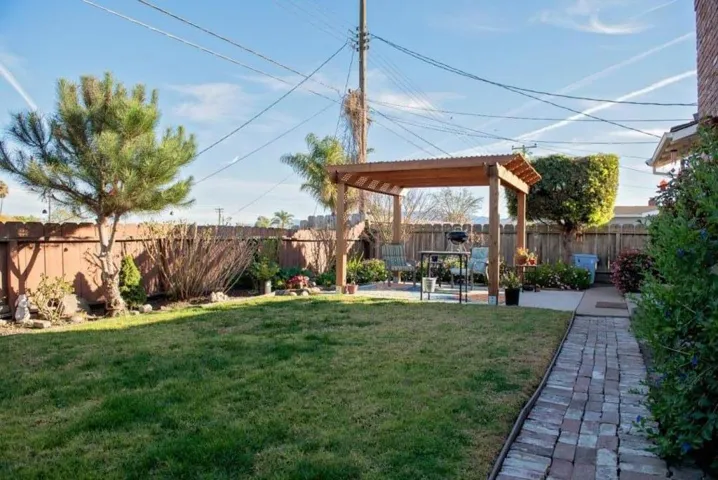 44 O’ Connor Circle, Salinas, California 93906