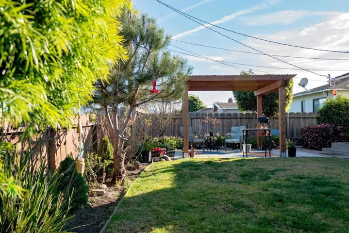 44 O’ Connor Circle, Salinas, California 93906