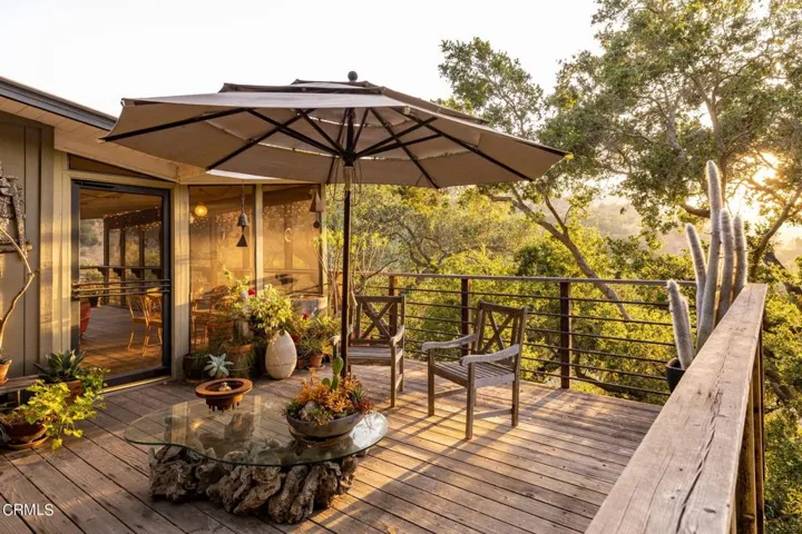 14-web-or-mls-UpmarketMedia-8242CC_Twi-1
