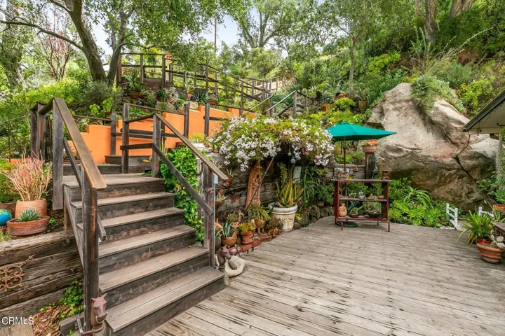 58-web-or-mls-UpmarketMedia_8242CC (33)