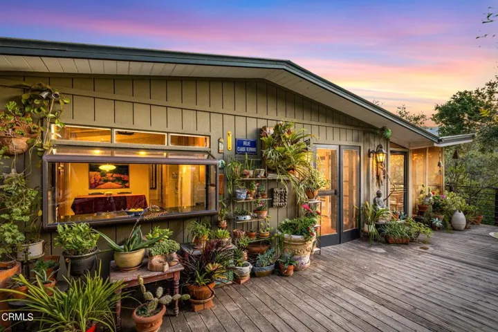 7-web-or-mls-UpmarketMedia-8242CC_Twi-2