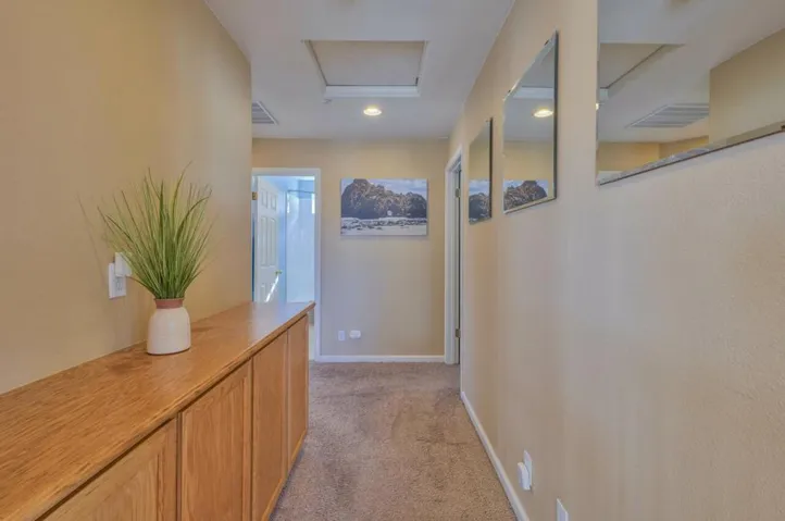 1958 Bradbury Street, Salinas, California 93906