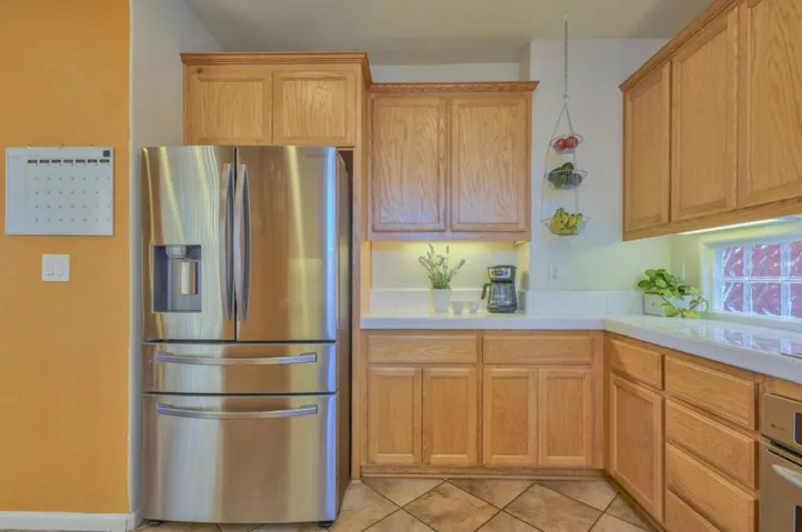 1958 Bradbury Street, Salinas, California 93906