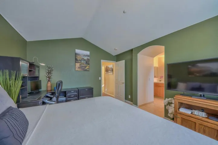1958 Bradbury Street, Salinas, California 93906