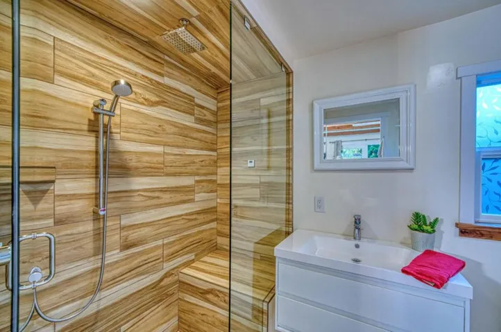 207 Harbor Drive, Santa Cruz, California 95062