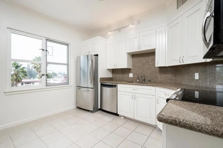 1 Baldwin Avenue 517, San Mateo, California 94401