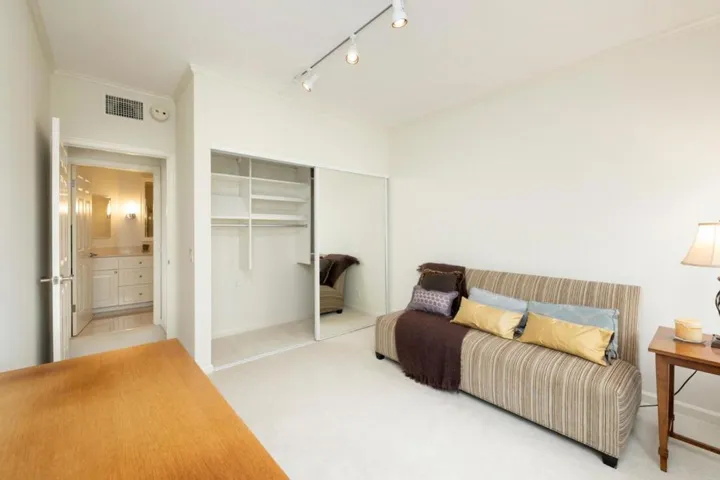 1 Baldwin Avenue 517, San Mateo, California 94401