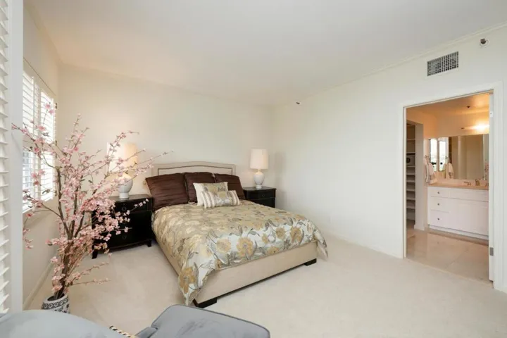 1 Baldwin Avenue 517, San Mateo, California 94401