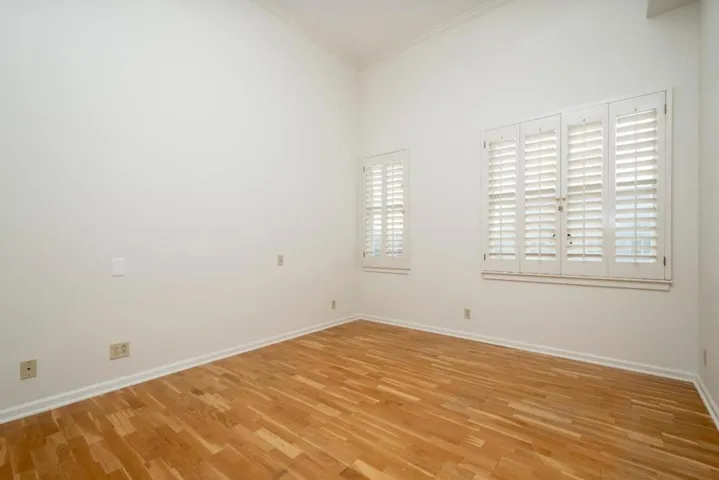 1 Baldwin Avenue 1017, San Mateo, California 94401
