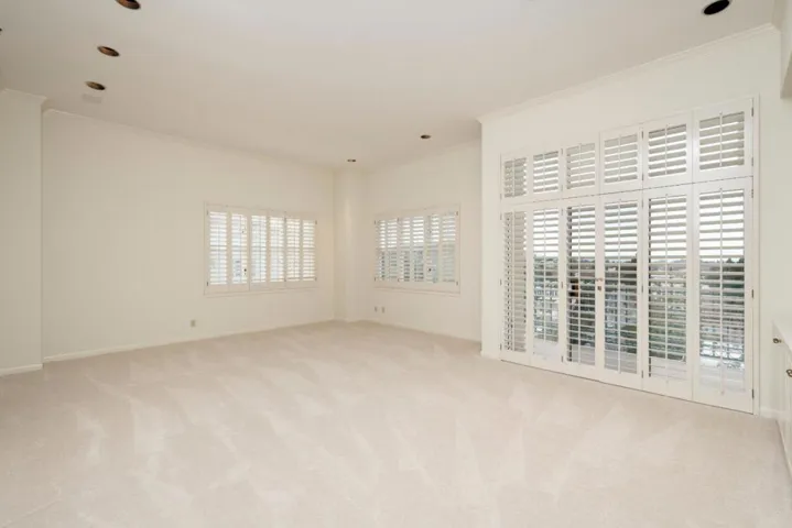1 Baldwin Avenue 1017, San Mateo, California 94401