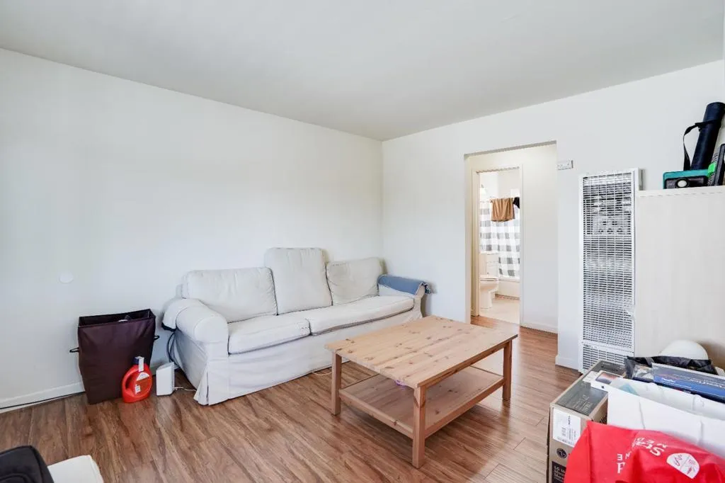 220 Madison Avenue, Redwood City, California 94061 home-pic-19