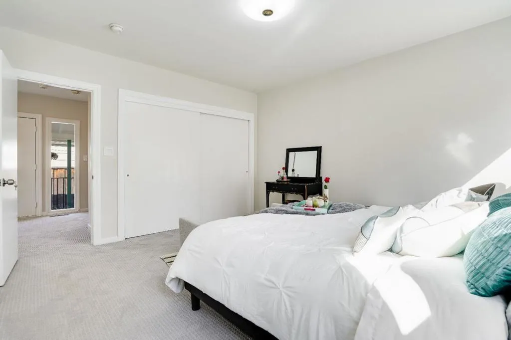 220 Madison Avenue, Redwood City, California 94061 home-pic-7