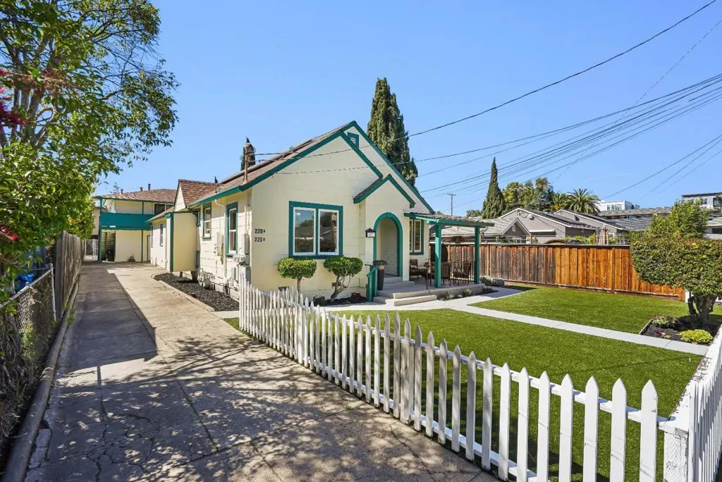 220 Madison Avenue, Redwood City, California 94061 home-pic-27