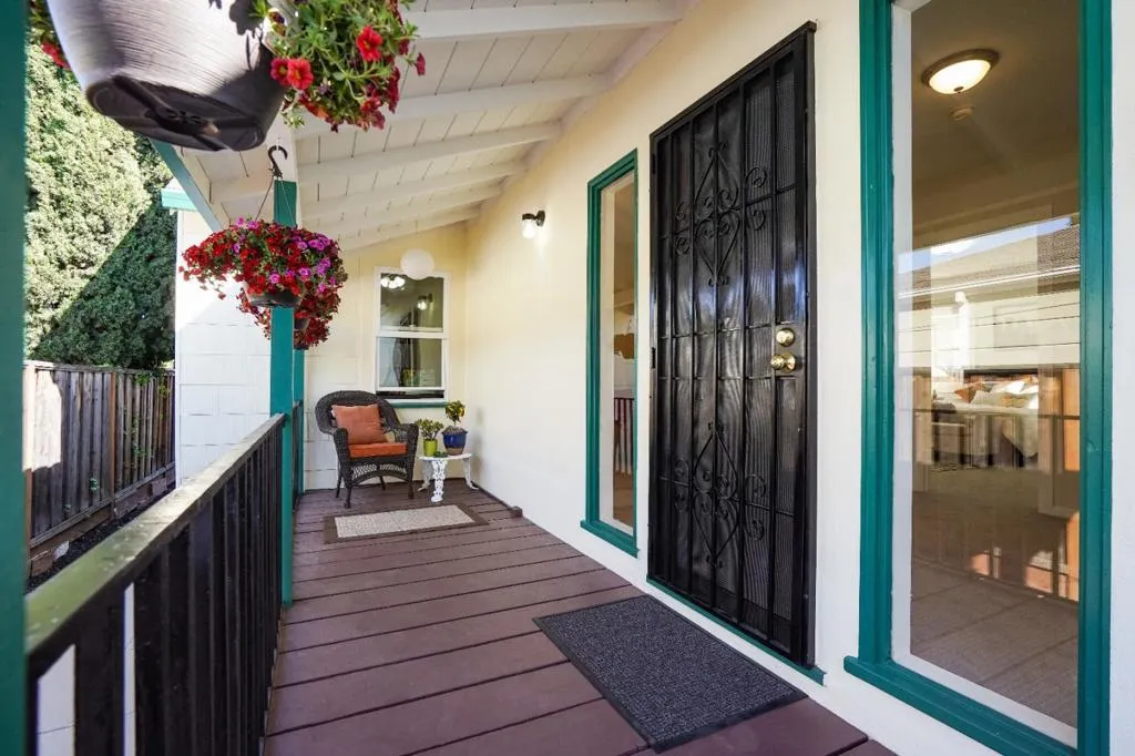220 Madison Avenue, Redwood City, California 94061 home-pic-46