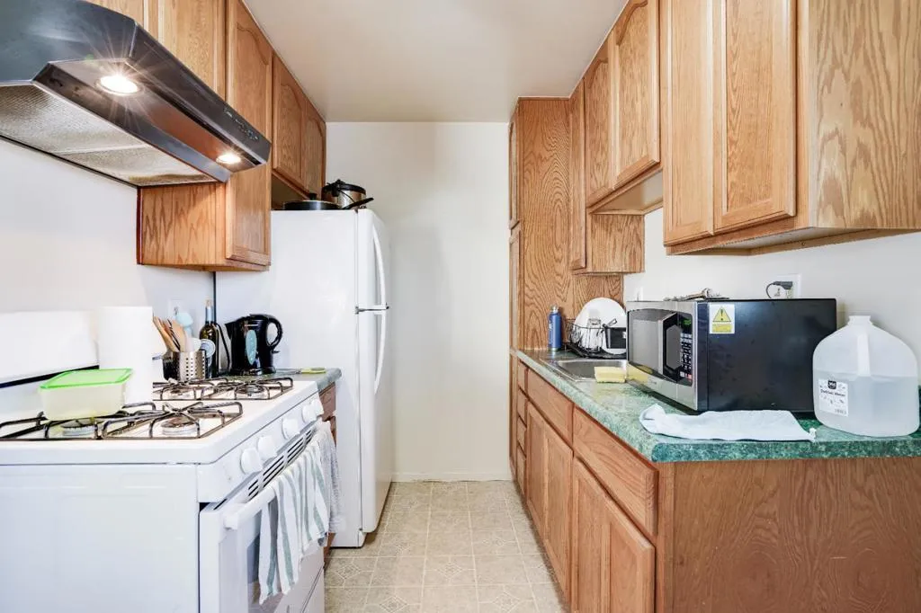 220 Madison Avenue, Redwood City, California 94061 home-pic-23