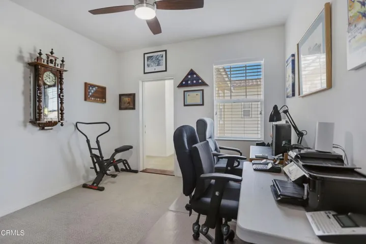 Bedroom/Office