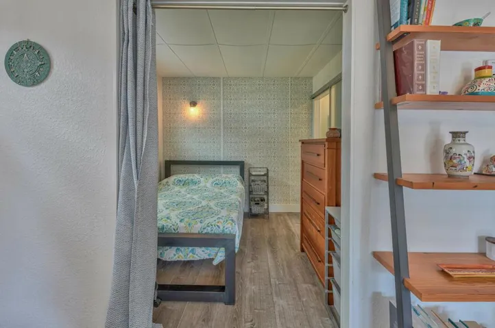 1022 Del Monte Boulevard, Pacific Grove, California 93950