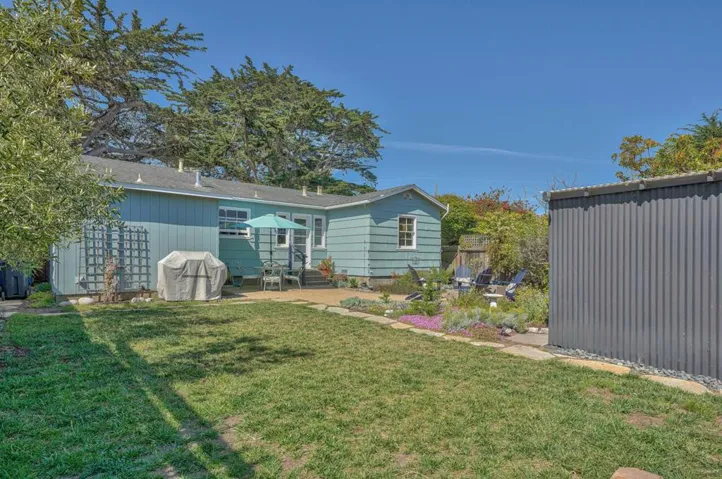 1022 Del Monte Boulevard, Pacific Grove, California 93950