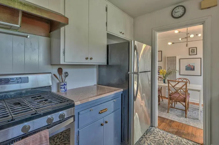 1022 Del Monte Boulevard, Pacific Grove, California 93950