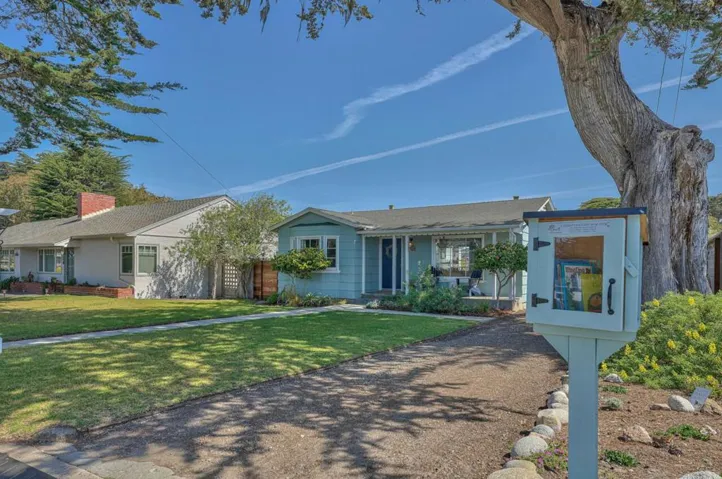 1022 Del Monte Boulevard, Pacific Grove, California 93950