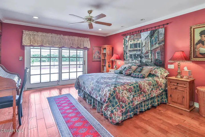 jPrimary Bedroom Suite1